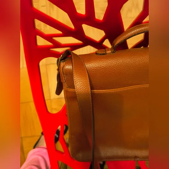 Valentino Brown Vintage Bag W Peeling Insoles